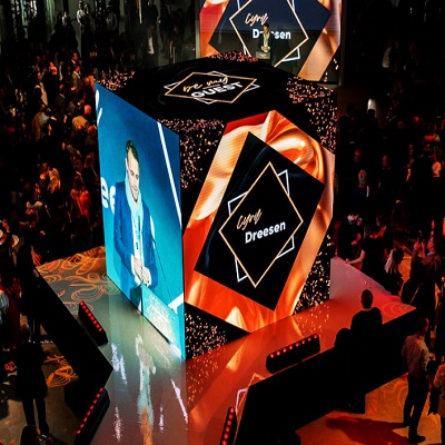cube led screen case