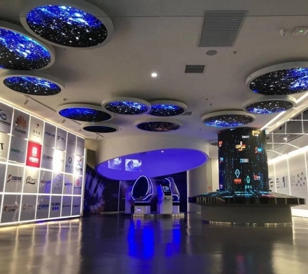 Round LED Display case 2.jpg