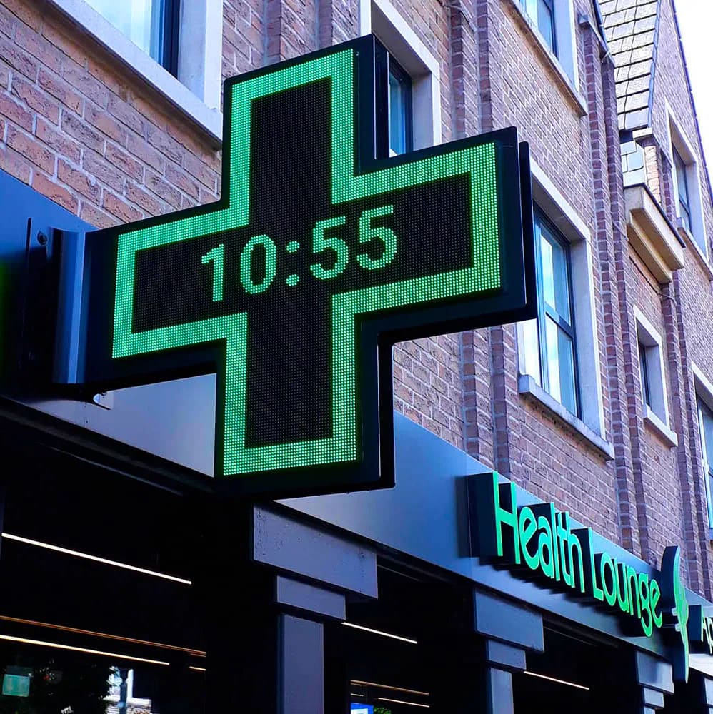 How Pharmacy Cross LED Displays Improve Visibility in Busy Streets